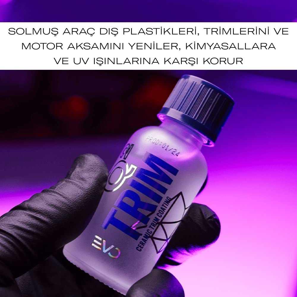 GYEON Q² Trim EVO Plastik Koruyucu Ve Solmuş Plastik Yenileyici Seramik Kaplama - 30ml