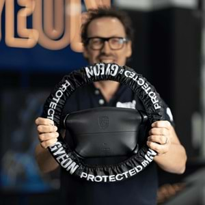 GYEON Q²M Steering Wheel Cover Araç Direksiyon Koruyucu Kılıf Siyah- 1 Adet