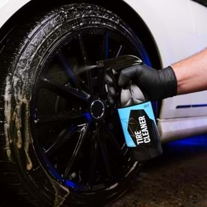 GYEON Q²M Tire Cleaner Araç Lastik Kauçuk Temizleyici - 500 ml -Güçlü Oto Teker Temizleyici
